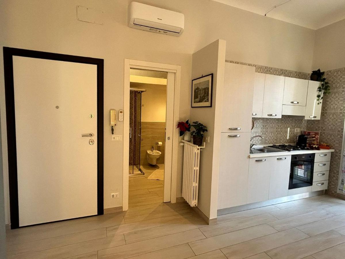 B8 Apartment Bari Kültér fotó